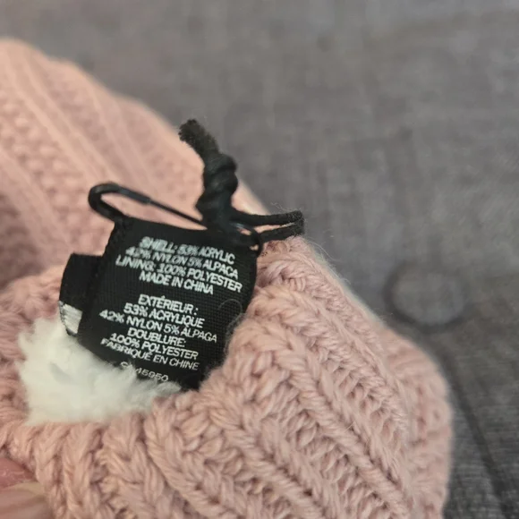 Indigo Rory Rib Furry Lined Mittens In Rose - Picture 5 of 7